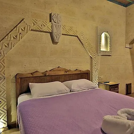 Relic House فندق